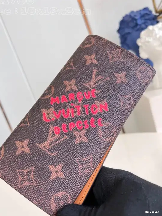Cheap VUITTON BRAZZA LOUIS WALLET-10*19*2cm 0626